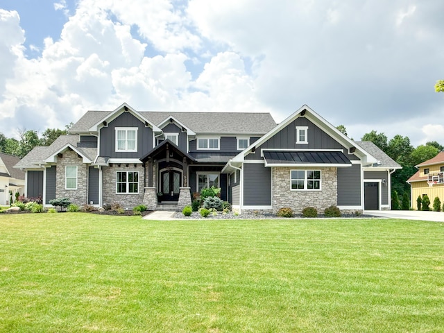 5470 Maple Glen Dr, Galena, OH 43021 - craftsman-style house featuring board and batten siding, stone siding, and a front lawn