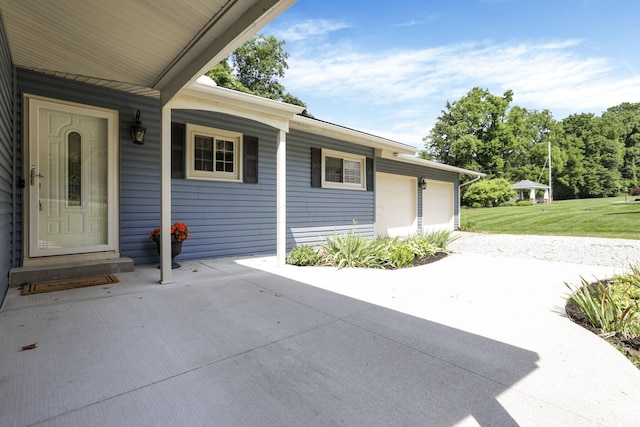 1725 Graham Dr NE, Lancaster, OH 43130 - entrance to property with a garage and a lawn
