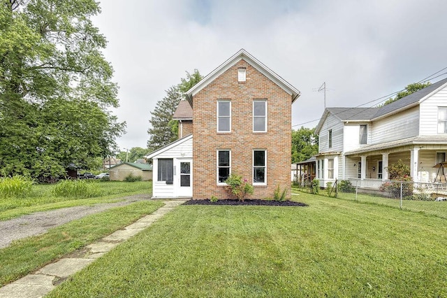 211 Buckingham St, Newark, OH 43055 - back of property featuring brick siding