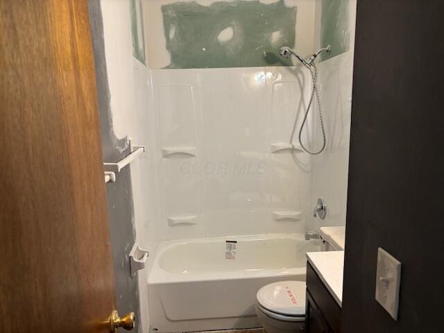 2382 Hardesty Dr S Unit Q5, Columbus, OH 43204 - full bathroom featuring vanity and shower / tub combination