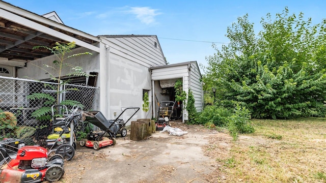 1822 W Mound St, Columbus, OH 43223 - view of side of home