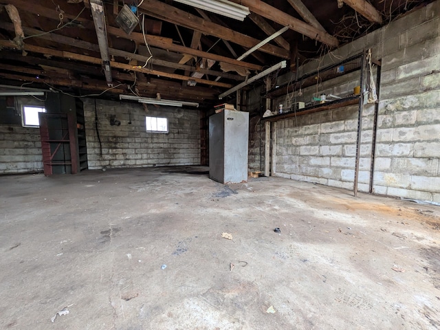 1325 Smith Rd, Columbus, OH 43207 - view of garage