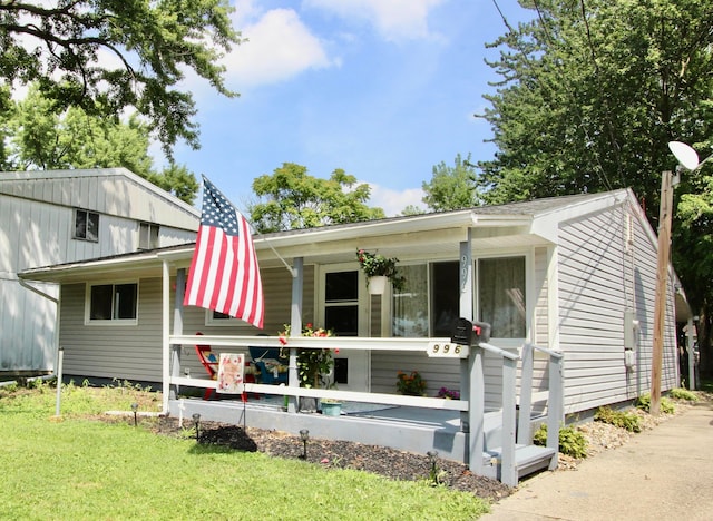 996 Fairwood Ave, Marion, OH 43302 - photo 1