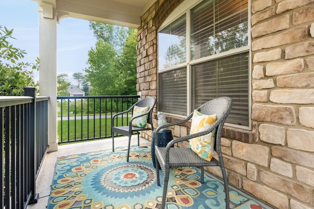 4881 Primrose Ct, Grove City, OH 43123 - view of porch