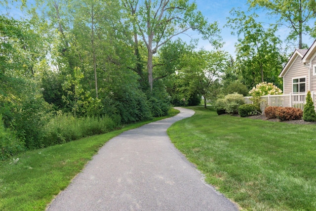 4881 Primrose Ct, Grove City, OH 43123 - view of community with a yard