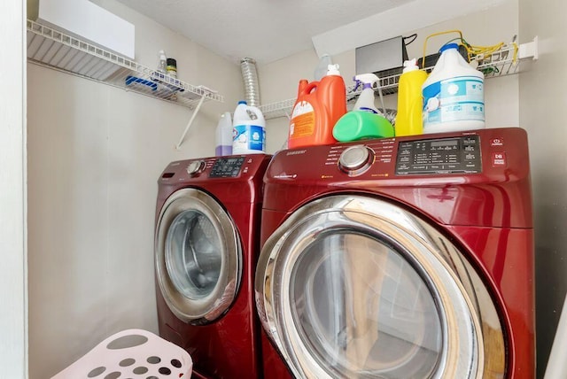 3151 Crossgate Rd, Columbus, OH 43232 - laundry room with washing machine and clothes dryer