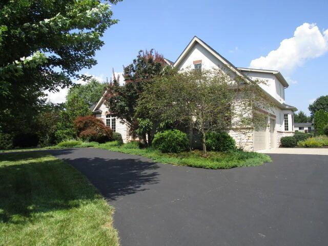 1414 S Winding Oak NW, Baltimore, OH 43105 - photo 2