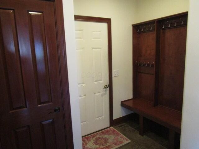 1414 S Winding Oak NW, Baltimore, OH 43105 - photo 33