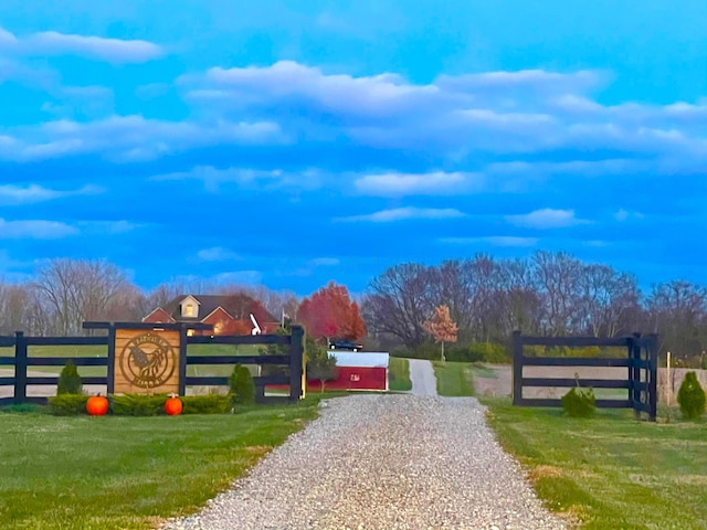 7616 Richardson Rd, Groveport, OH 43125 - view of home's community featuring gravel driveway