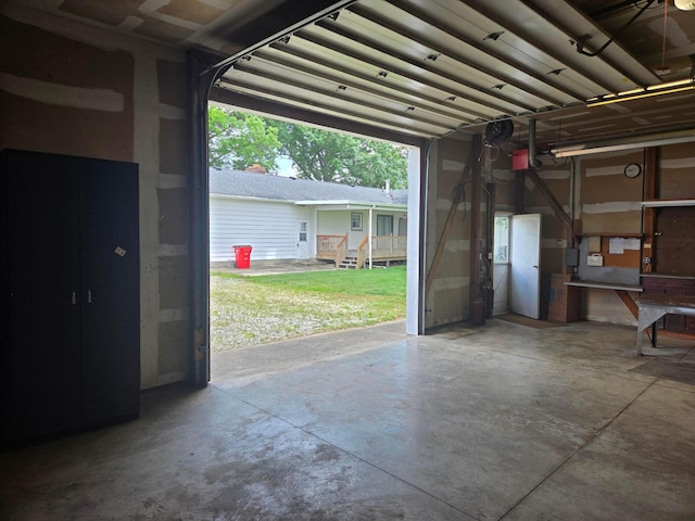 7376 Mink St SW, Pataskala, OH 43062 - view of garage
