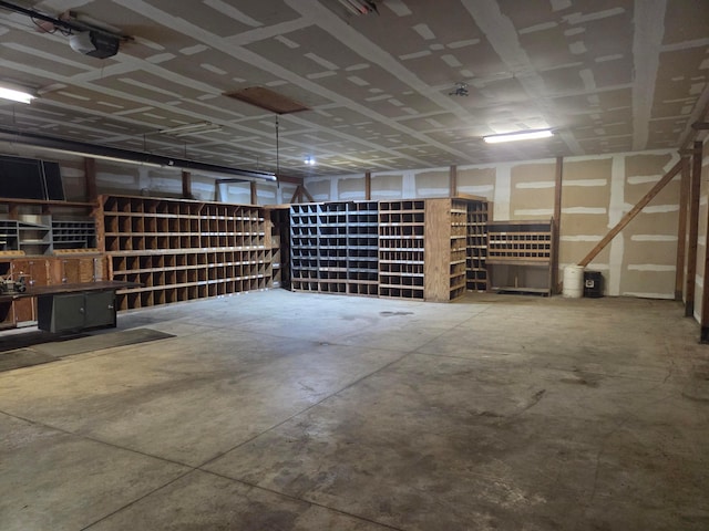 7376 Mink St SW, Pataskala, OH 43062 - garage with a garage door opener