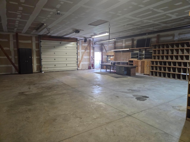 7376 Mink St SW, Pataskala, OH 43062 - view of garage