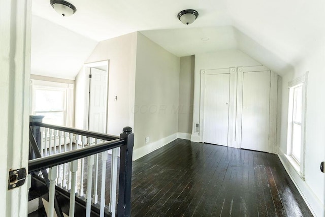 186 S Walnut St, Chillicothe, OH 45601 - additional living space featuring lofted ceiling and dark wood finished floors