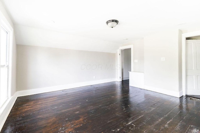 186 S Walnut St, Chillicothe, OH 45601 - empty room featuring wood-type flooring and lofted ceiling