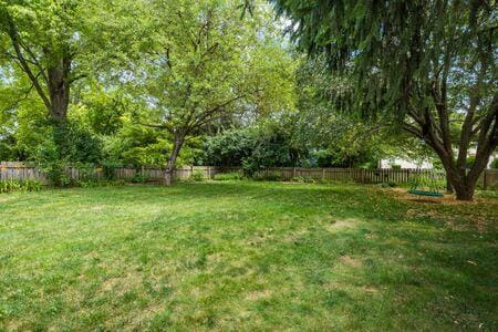 5200 Garmouth Ct, Columbus, OH 43221 - view of fenced backyard