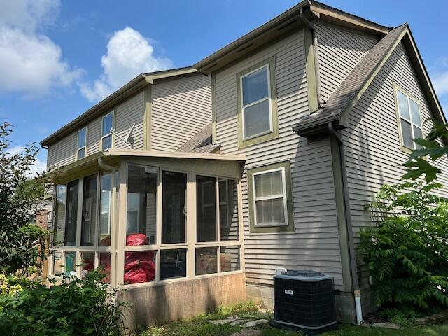 825 Brookside Dr, Pickerington, OH 43147 - photo 6