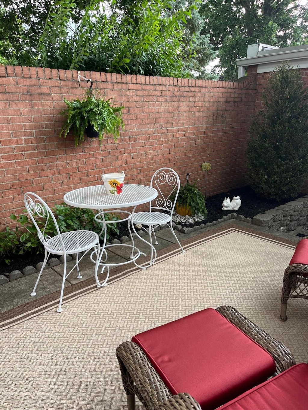 2898 Chateau Cir, Upper Arlington, OH 43221 - view of patio