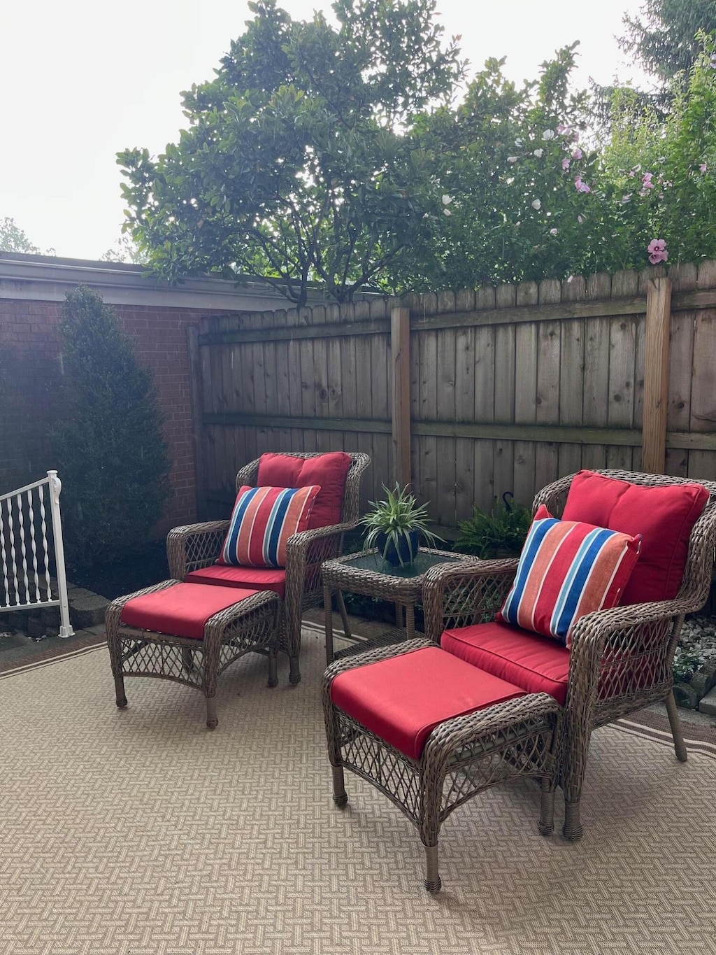 2898 Chateau Cir, Upper Arlington, OH 43221 - view of patio / terrace