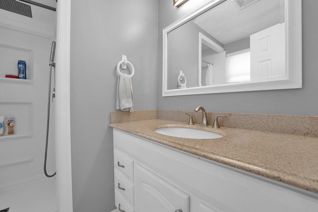 6146 Catawba Dr, Grove City, OH 43123 - full bath with vanity and a shower with shower curtain