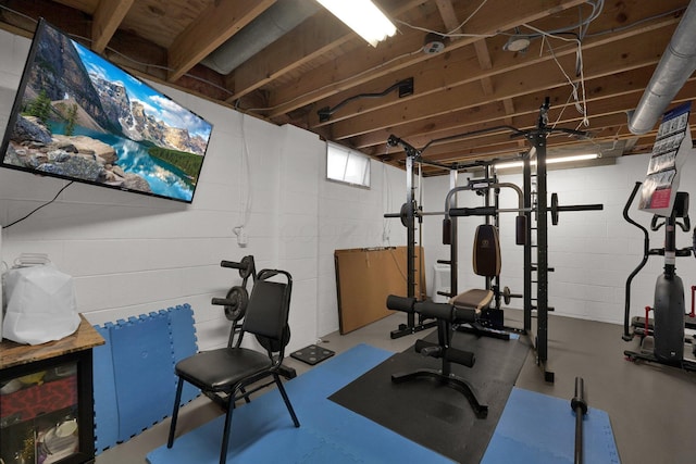 6146 Catawba Dr, Grove City, OH 43123 - workout area with concrete block wall