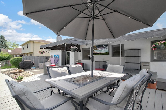 6146 Catawba Dr, Grove City, OH 43123 - deck featuring outdoor dining space