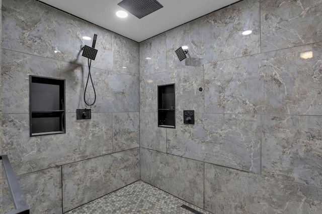 10123 Loop Rd, Millersport, OH 43046 - full bath with a tile shower
