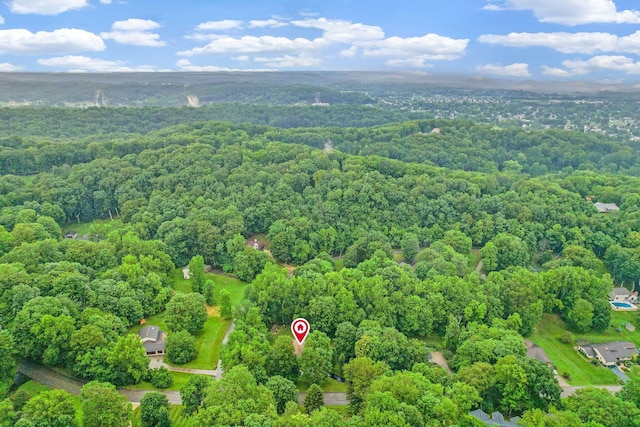 976 Hillside Dr, Newark, OH 43055 - aerial view of property and surrounding area with a heavily wooded area