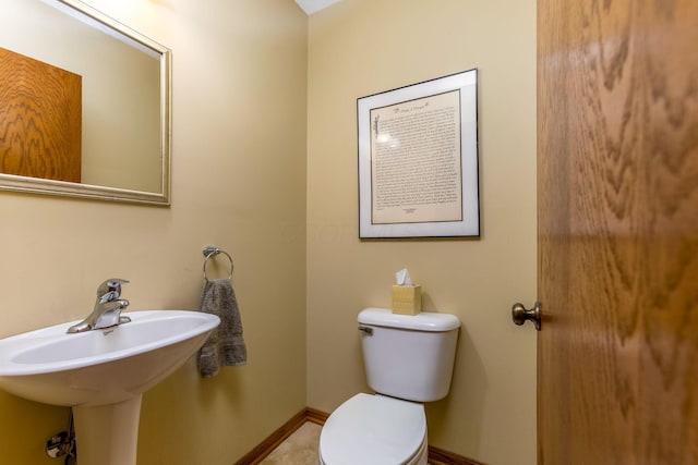976 Hillside Dr, Newark, OH 43055 - half bath featuring toilet and a sink