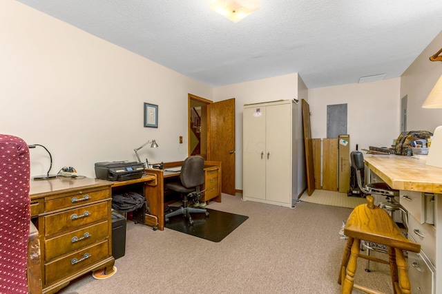 976 Hillside Dr, Newark, OH 43055 - carpeted office with a textured ceiling