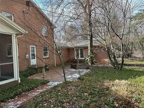 1139 Chelmsford St NW, North Canton, OH 44720 - photo 6
