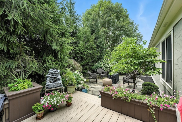 371 Ashworth Ct, Dublin, OH 43017 - wooden terrace with a patio area