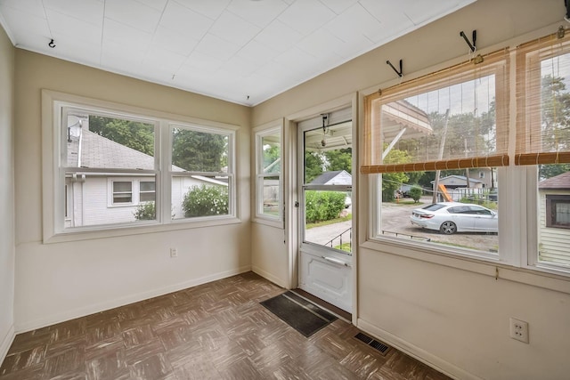126 Dix Ave, Marion, OH 43302 - doorway featuring baseboards