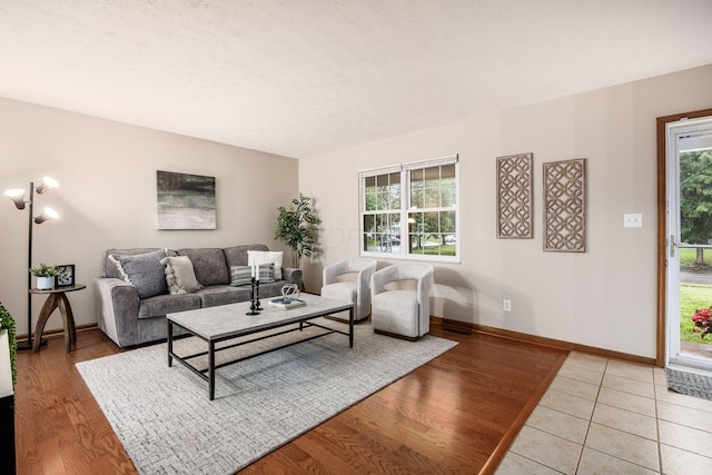 6146 Oakfield Dr E, Columbus, OH 43229 - photo 4
