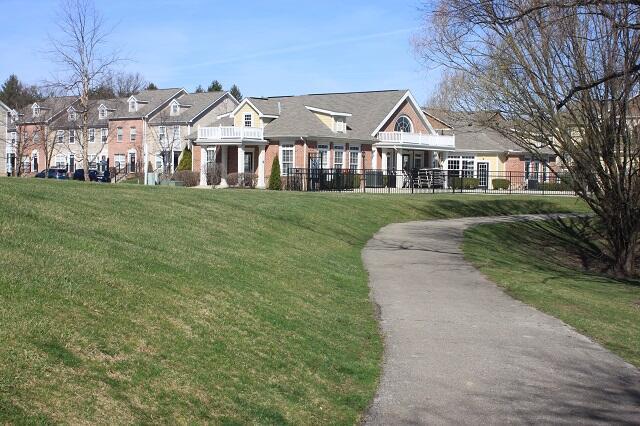 118 Gifford Rd, Columbus, OH 43235 - photo 13