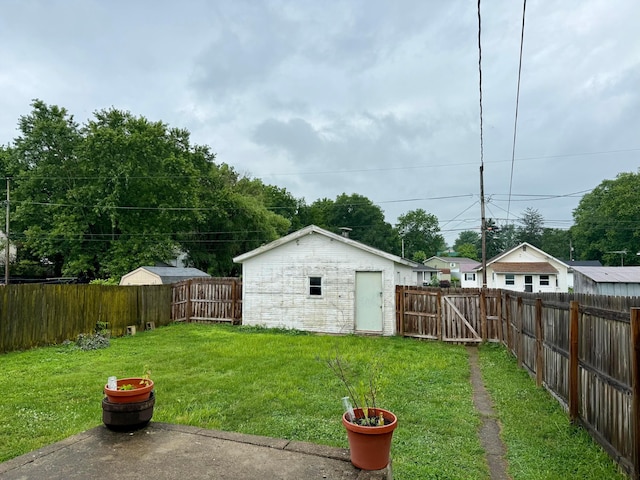 205 Sherman Ave, Lancaster, OH 43130 - view of fenced backyard