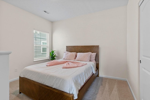507 Curry Dr, Pataskala, OH 43062 - carpeted bedroom featuring baseboards