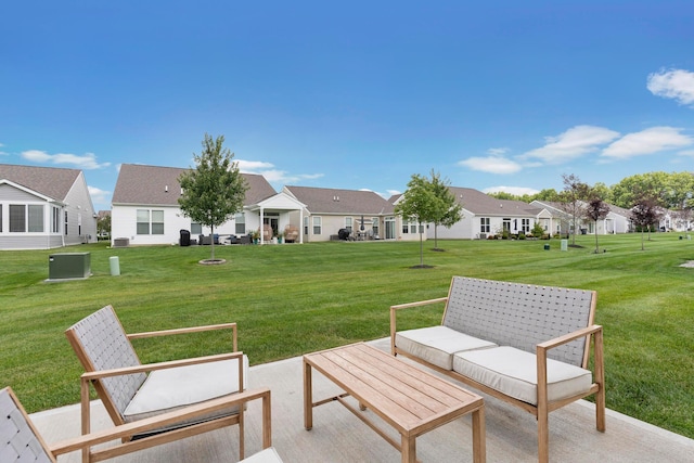 507 Curry Dr, Pataskala, OH 43062 - view of patio featuring a residential view