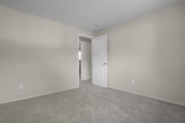 2536 Daily Rd, Columbus, OH 43232 - photo 24