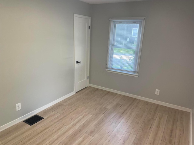 2303 Howey Rd, Columbus, OH 43211 - photo 13
