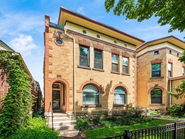 30 W 4th Ave, Columbus, OH 43201 - photo 1