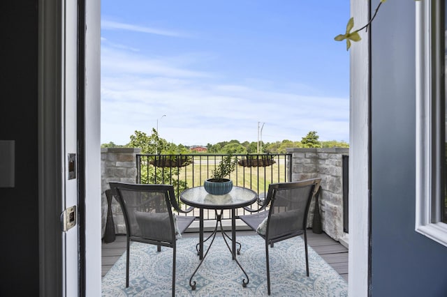 5466 Bull Creek Dr Unit 101, Dublin, OH 43016 - view of balcony