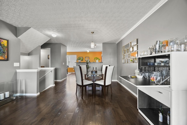 5466 Bull Creek Dr Unit 101, Dublin, OH 43016 - dining space featuring wood finished floors and a textured ceiling