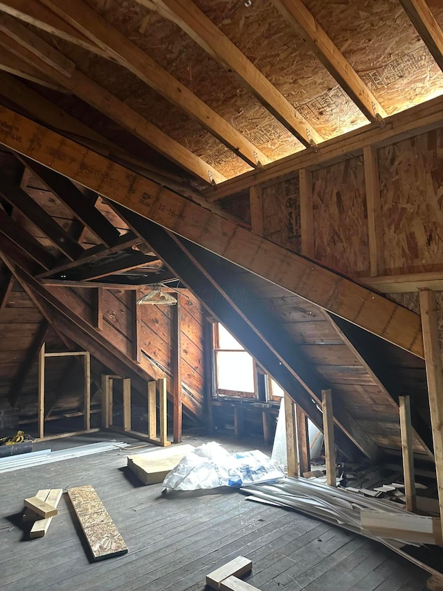 701 S 22nd St, Columbus, OH 43205 - view of unfinished attic
