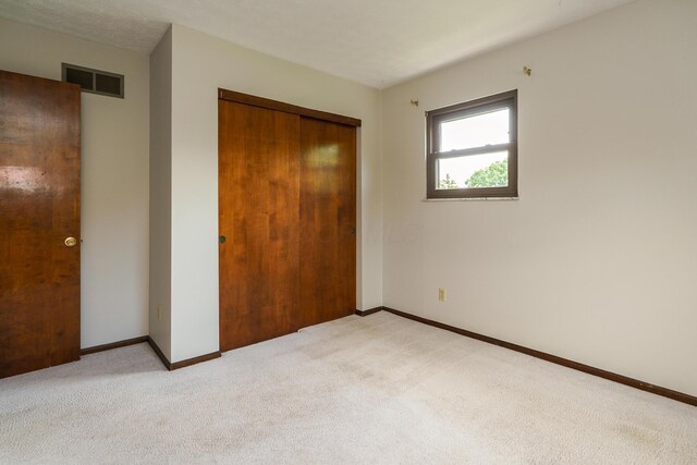 1258 Denbigh Dr, Columbus, OH 43220 - photo 32