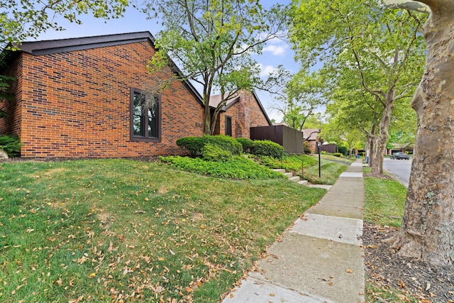 2111 Coach Rd N, Upper Arlington, OH 43220 - photo 3