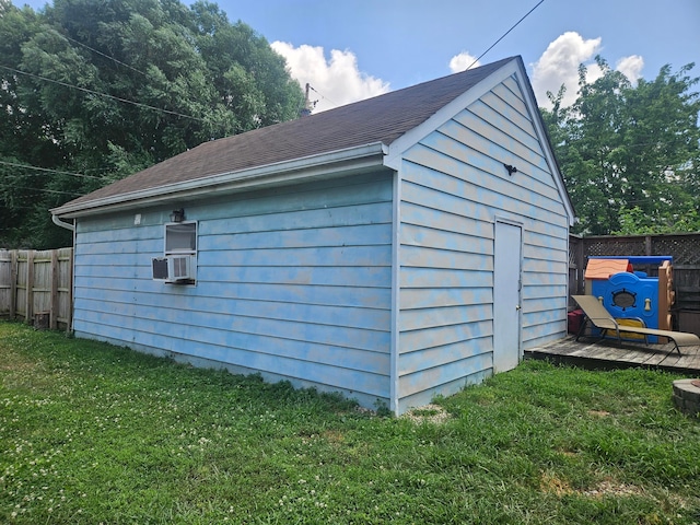 112 N George St, Lancaster, OH 43130 - view of outdoor structure featuring cooling unit