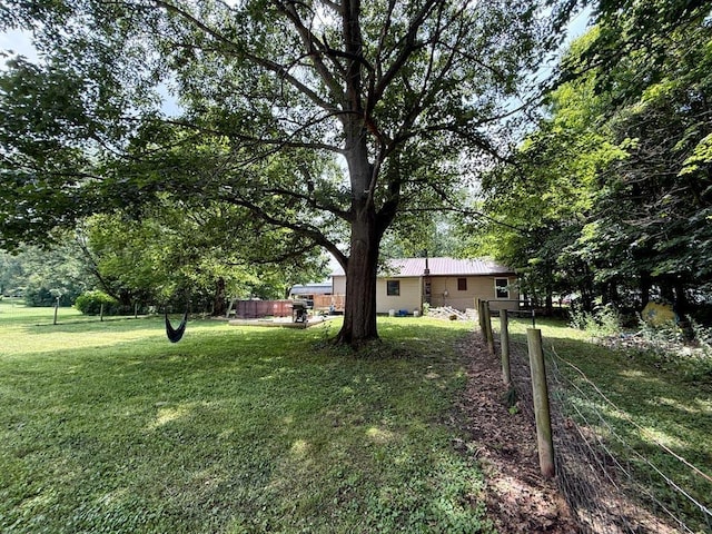 206 William St, Fulton, OH 43321 - view of yard