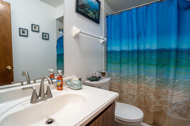 3709 Juniper St, Grove City, OH 43123 - full bath featuring vanity and a shower with curtain