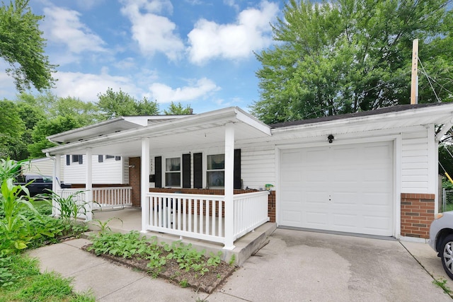 3448 Claretta Rd, Columbus, OH 43232 - photo 3