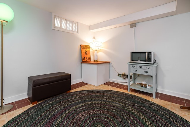 1010 Vernon Rd, Columbus, OH 43209 - living area featuring tile patterned floors